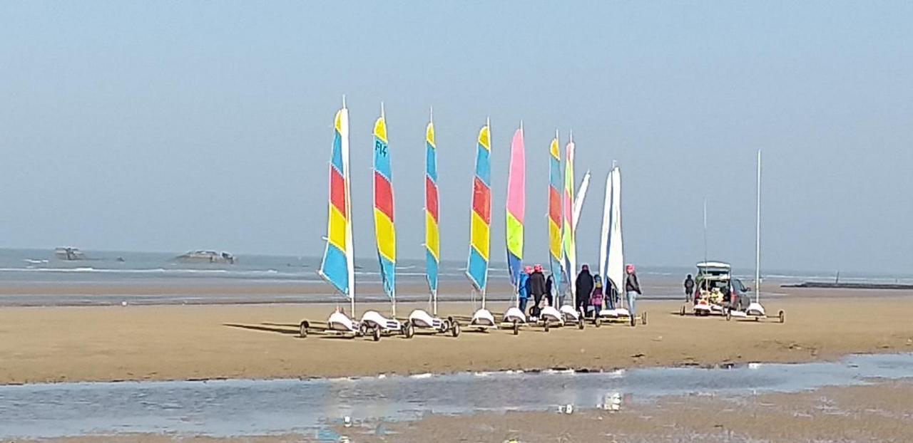 Au 13 : Fenetres Sur Arromanches Εξωτερικό φωτογραφία